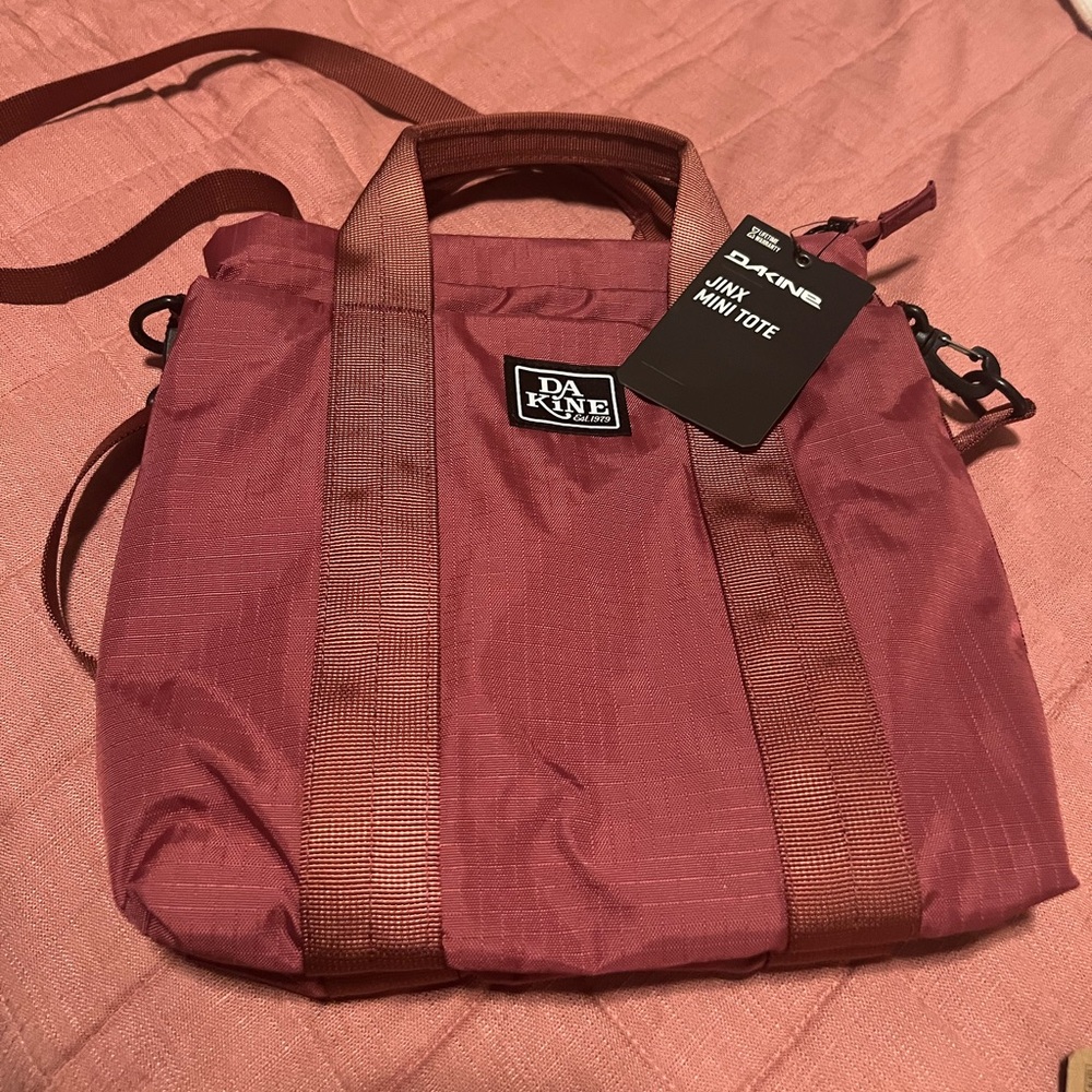 Dakine handbag